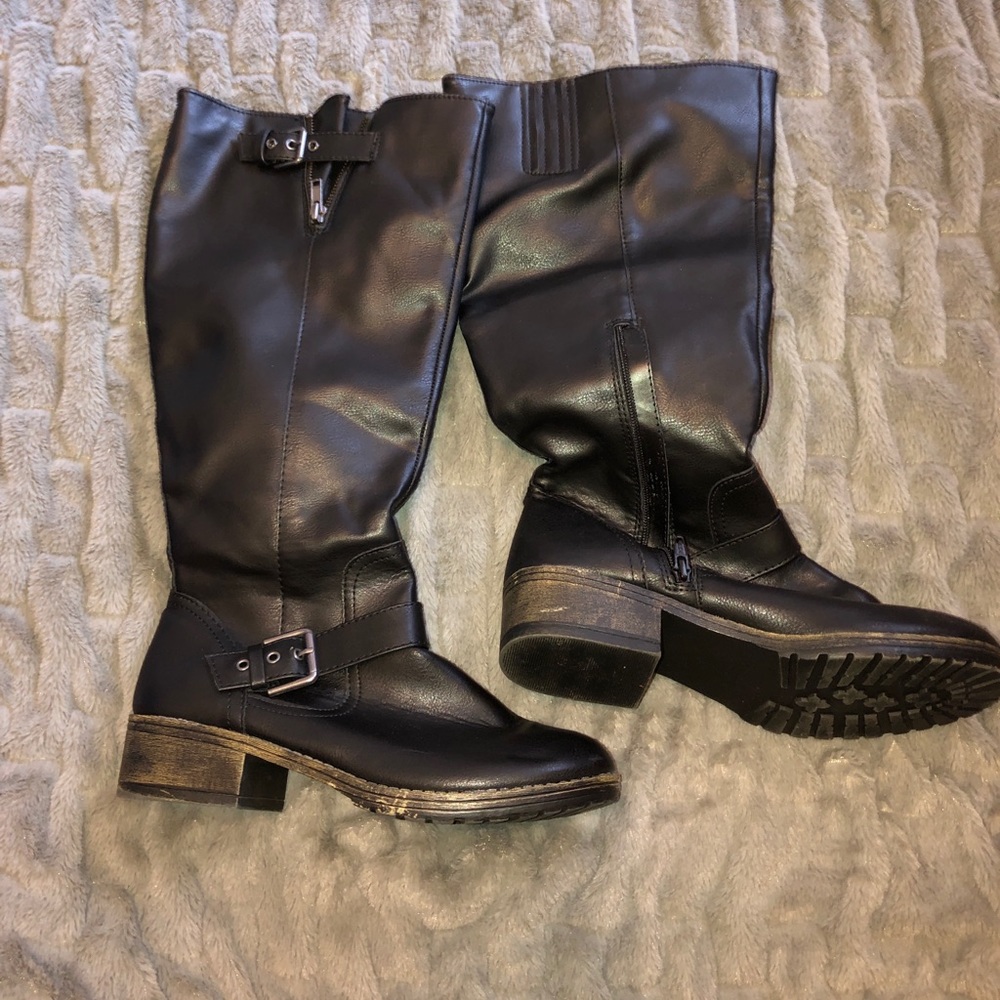 ⭐️Kohl’s Boots 9 1/2